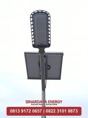 Lampu Penerangan Jalan Tenaga Surya 60W Kinglight