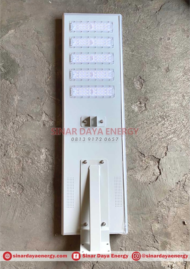 Lampu Jalan PJU ALL IN ONE 100 watt Otomatis Menyala IC- AIOM
