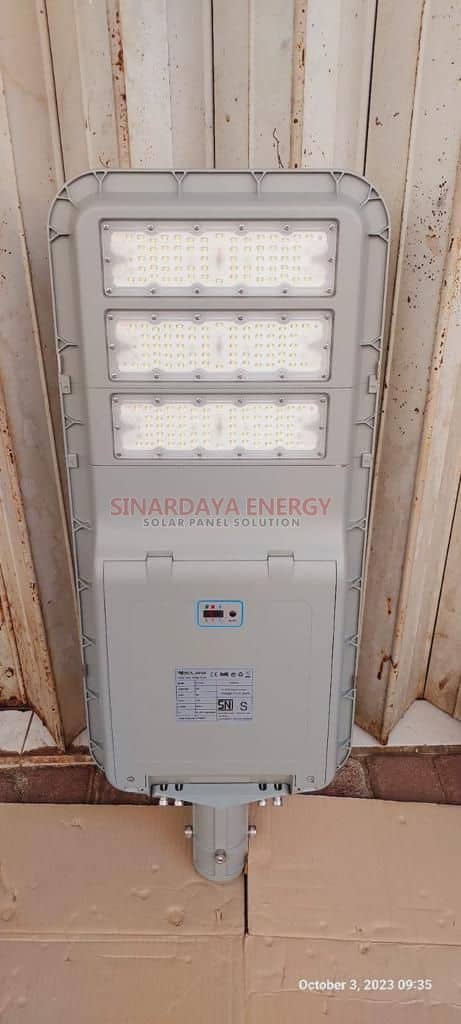 Lampu PJU Solarcell 90 watt 