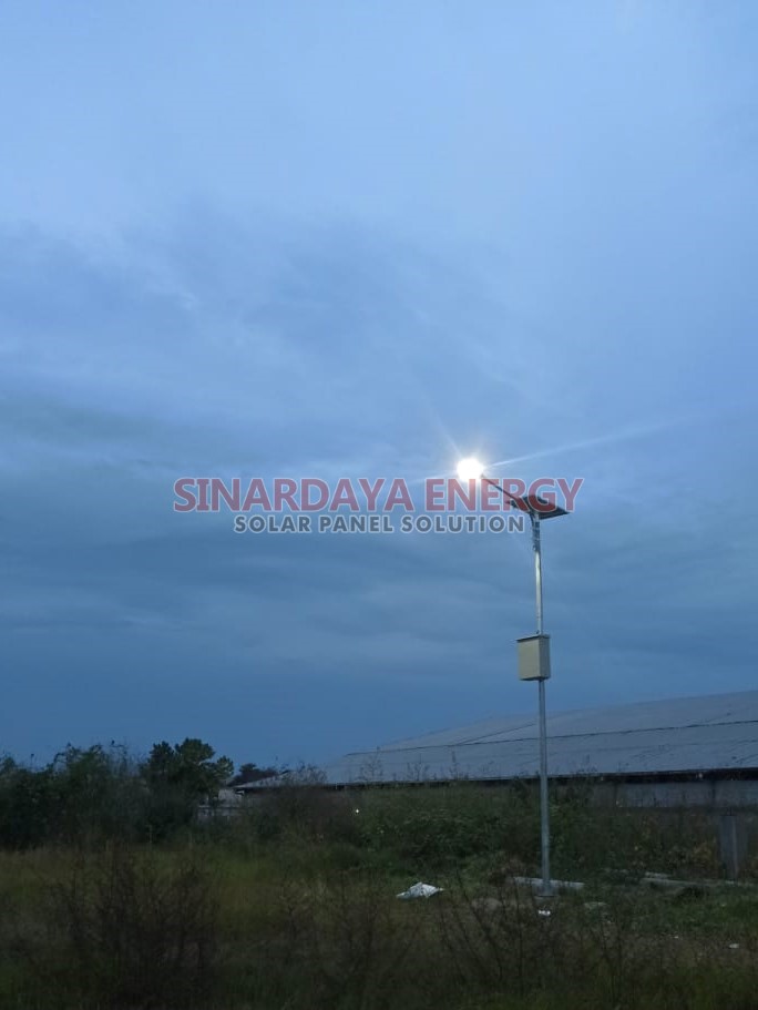 Paket Lampu PJU Solar Cell 100 Watt 002