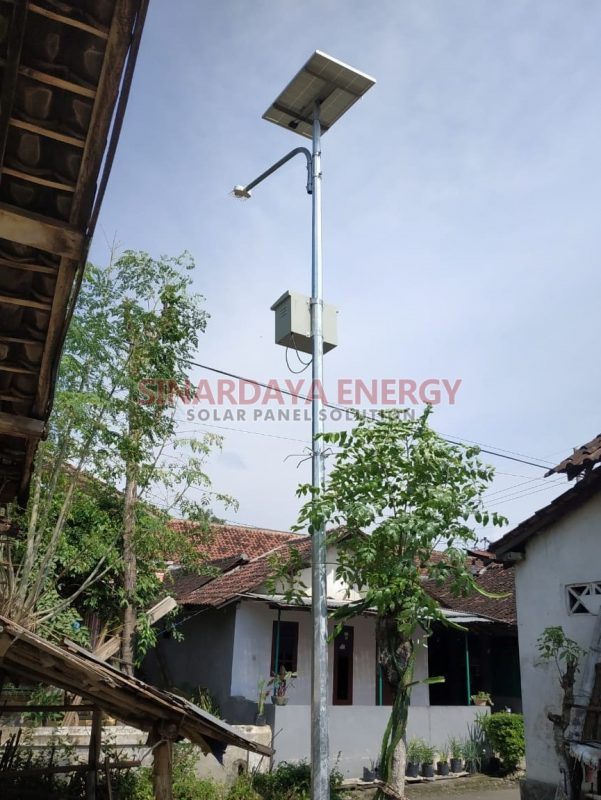 Paket Lampu PJU Solar Cell 20 Watt