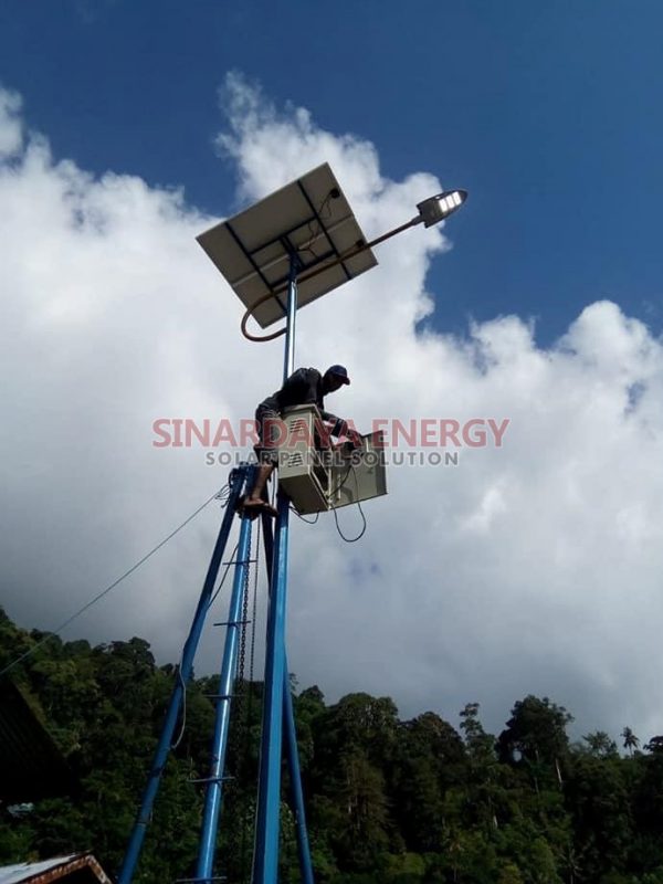 Paket Lampu PJU Solar Cell 80 Watt