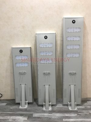 Lampu PJU All in One 100 Watt Philips