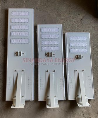 Lampu PJU All in One 80 watt Phillips
