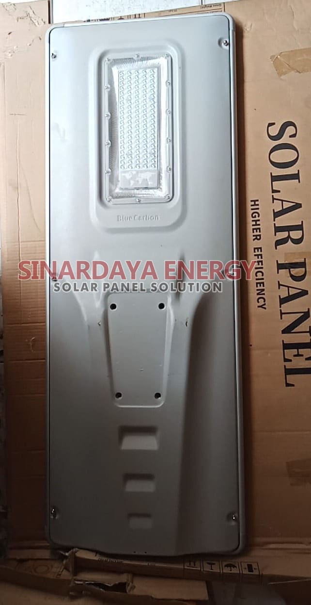 Lampu Jalan Tenaga Surya Bluecarbon AIO Lampu Jalan Tenaga Surya Bluecarbon AIO