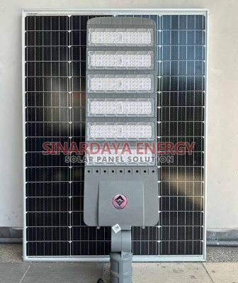 Lampu Tenaga Surya 120 Watt ICOM-FIN120W