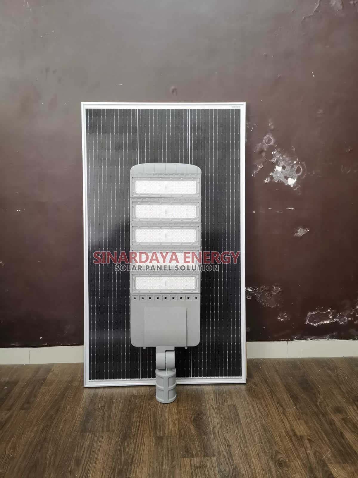 PJU Tenaga Surya 100 Watt ICOM-FIN PJU Tenaga Surya 100 Watt ICOM-FIN